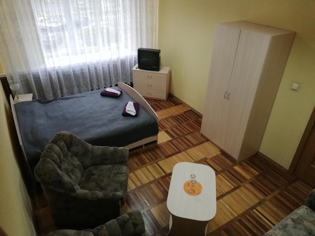 Rooms For Rent On Vokzal Brest Buitenkant foto